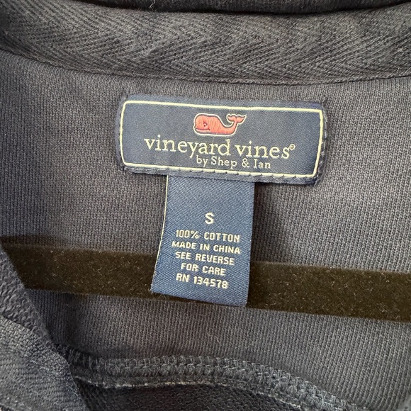 Vineyard Vines Men's Navy Quarter Zip Sweater - Picture 2 of 3
